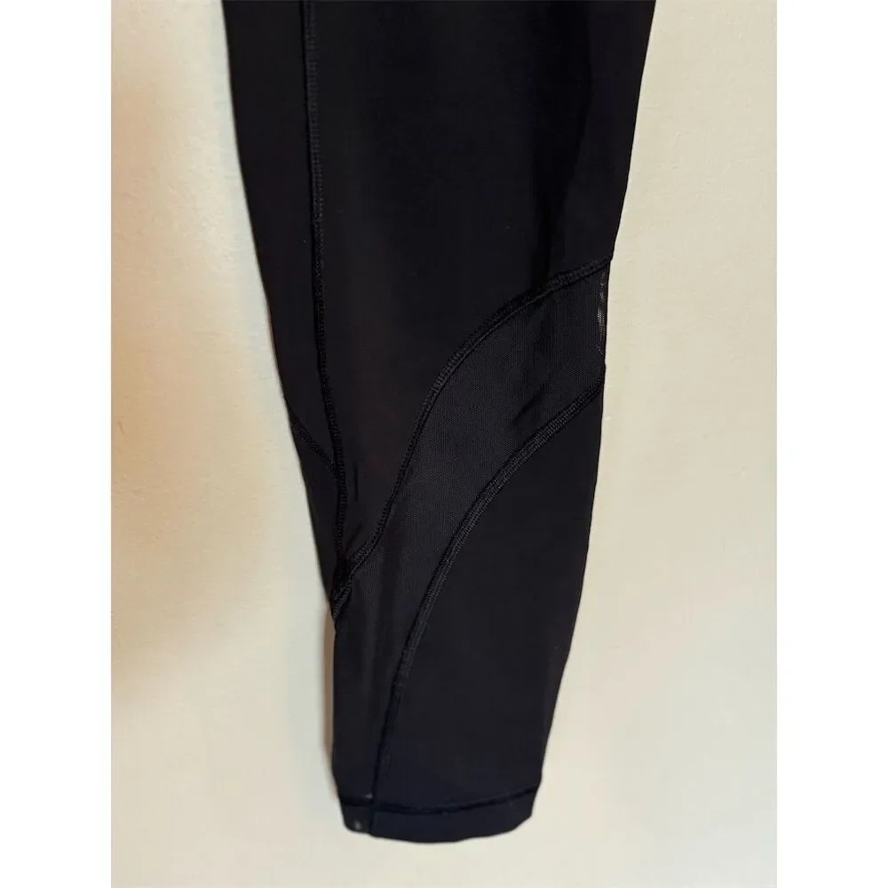 Lululemon Women's Black Ruched Sides Capri Leggings Size 10 Activewear - Picture 4 of 4